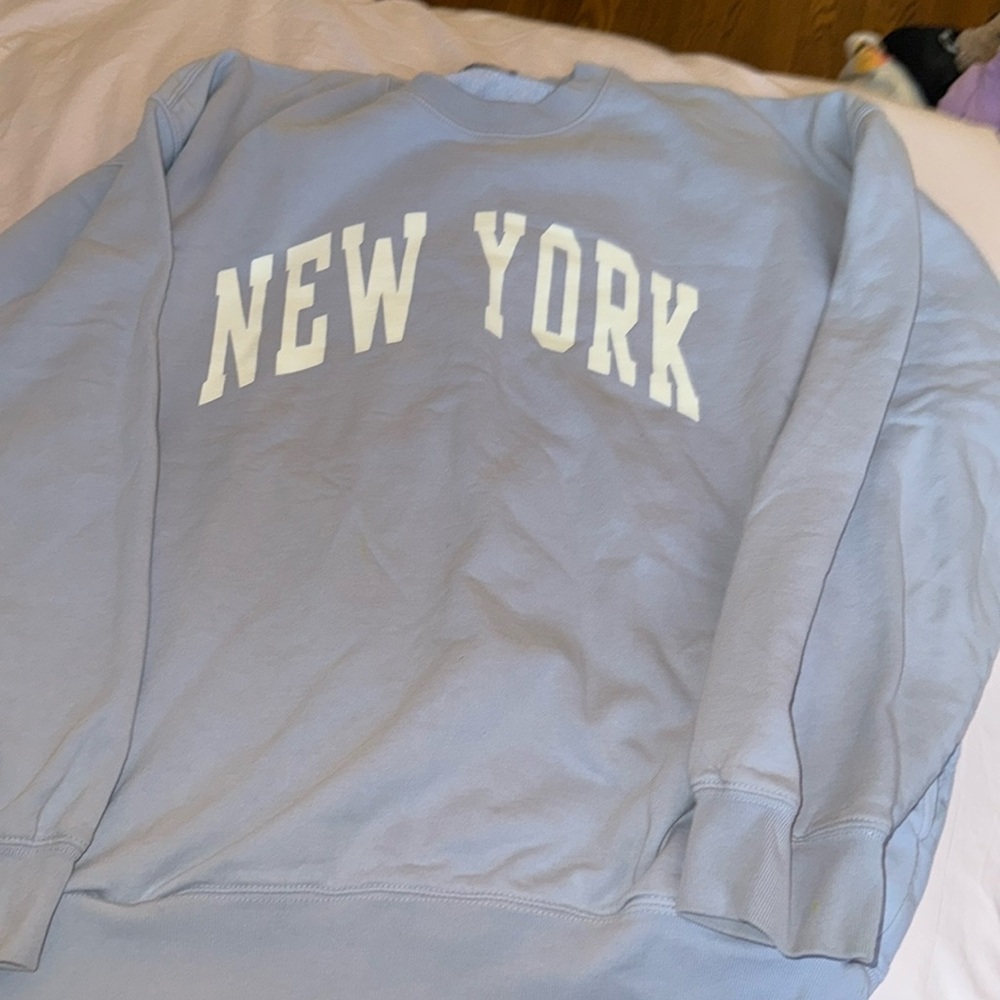 Brandy Melville NY oversized sweater / baggy fit